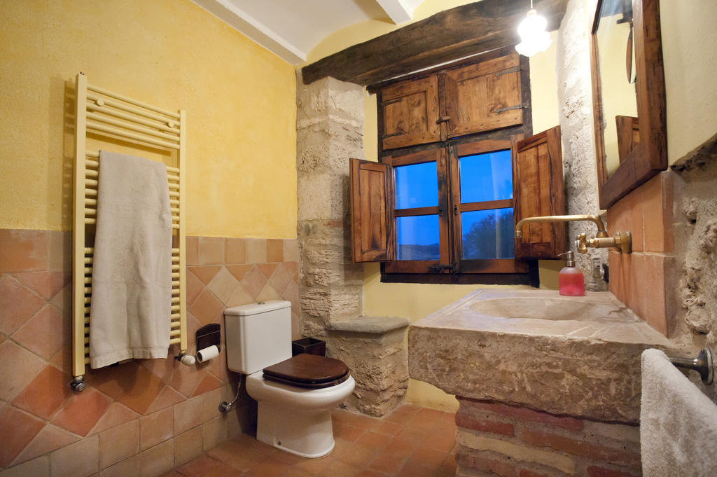 Mil Estrelles Villa Cornellá de Terri Room photo