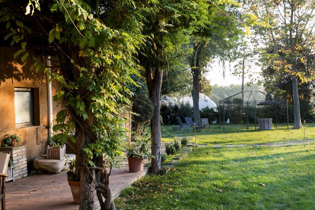 Mil Estrelles Villa Cornellá de Terri Exterior photo